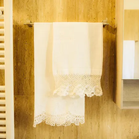 Apartmán Eap Suites, *