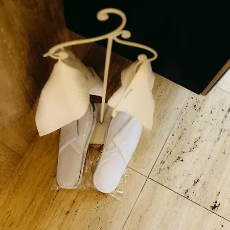 Eap Suites, Appartement