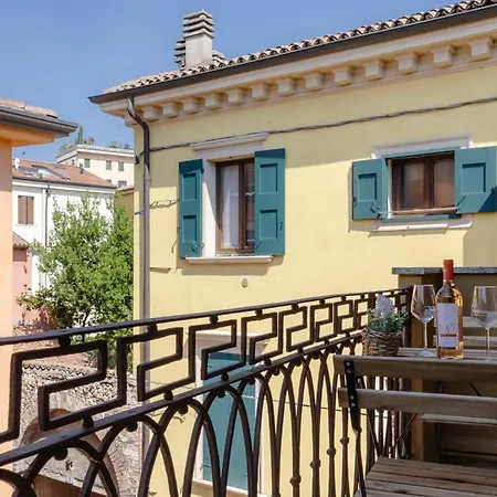 Eap Suites,