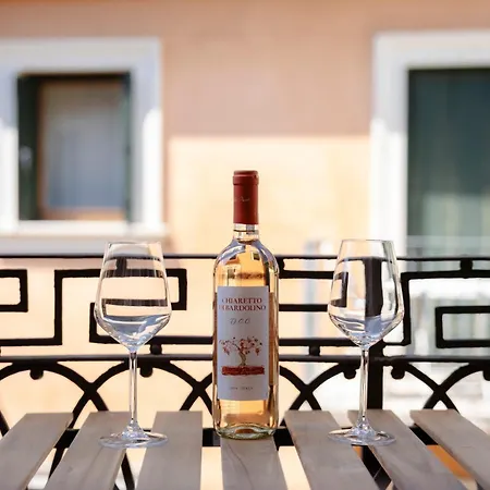 Eap Suites, * Verona