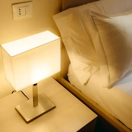 Eap Suites, Διαμέρισμα *